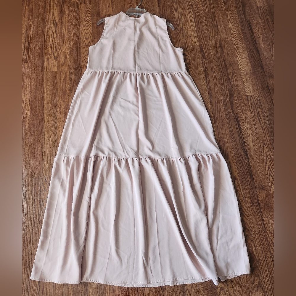 Tiered Sleeveless Pink Dress